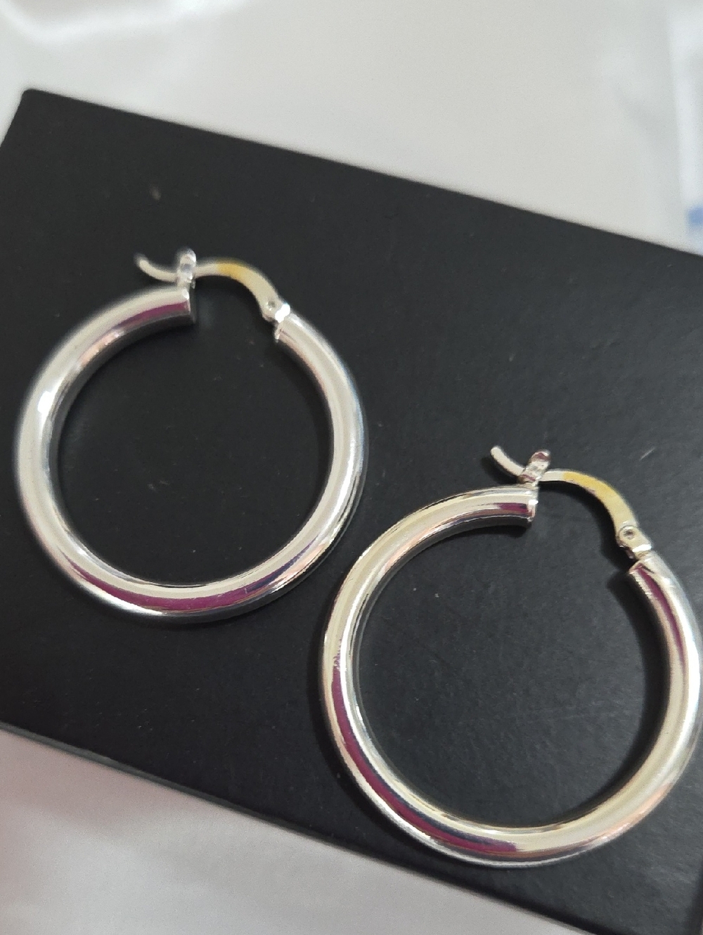 Pure Silver Plated Classic Silver Hoop Earrings - Timeless Women's Jewelry